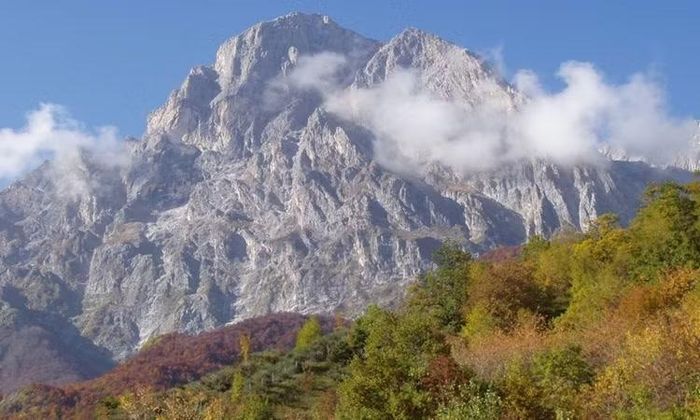 Dãy núi Apennines ở Italy. Ảnh: Wikipedia