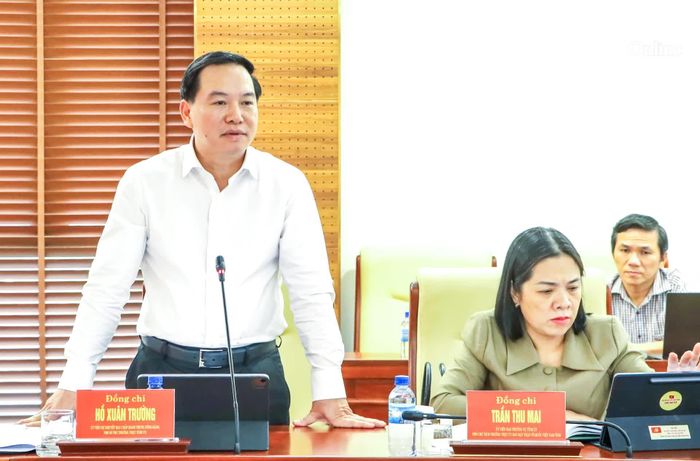 Đồng chí Hồ Xuân Trường phát biểu tại hội nghị.
