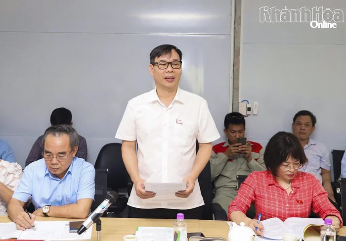 Phó Chủ nhiệm Ủy ban Khoa học, Công nghệ và Môi trường Đỗ Đức Hồng Hà phát biểu tại buổi làm việc. 