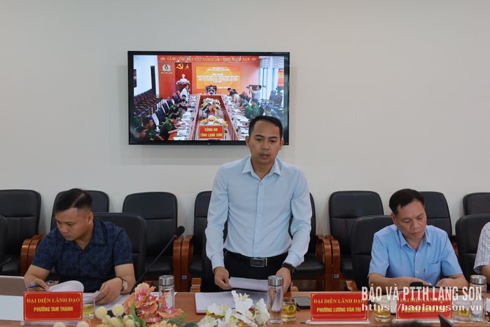 Lãnh đạo UBND phường Lương Văn Tri phát biểu tại hội nghị