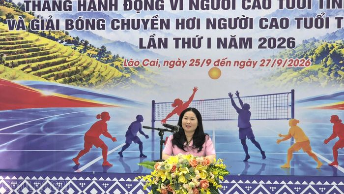 Đồng chí Vũ Thị Hiền Hạnh - Phó Chủ tịch UBND tỉnh phát biểu tại lễ phát động.