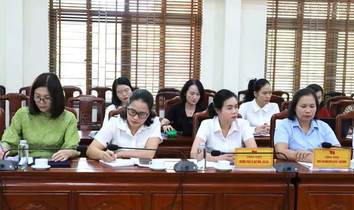 Các đại biểu tham dự hội thảo.
