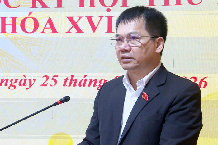 Đại biểu Dương Khắc Mai, Đoàn ĐBQH tỉnh Lâm Đồng đề nghị các sở, ngành, chính quyền xã tiếp thu và xử lý các nội dung kiến nghị theo thẩm quyền