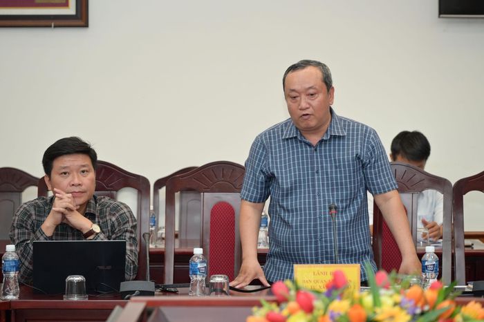 Ông Nguyễn Thành Trung, Phó Giám đốc Ban Quản lý đầu tư Xây dựng số 2 có ý kiến tại cuộc họp