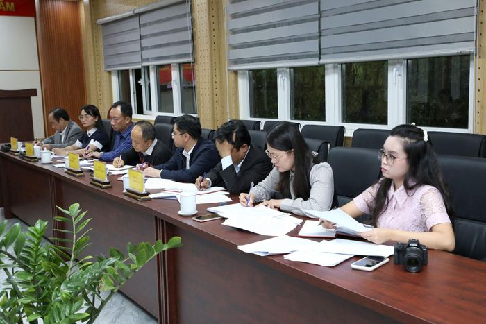 Đại diện các đơn vị tham dự cuộc họp