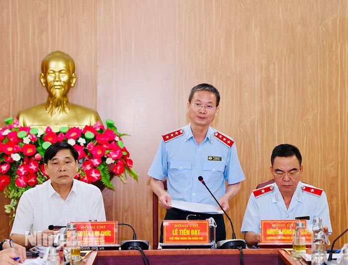 Đồng chí Lê Tiến Đạt, Phó Tổng Thanh tra Chính phủ phát biểu kết luận tại phiên tiếp công dân.