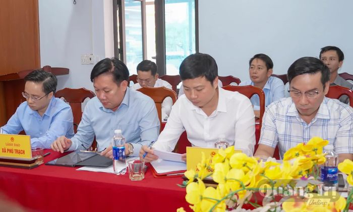 Đại biểu tham dự buổi làm việc - Ảnh: N.H