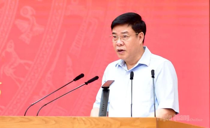 Phó Chủ tịch UBND tỉnh Hoàng Gia Long quán triệt các chương trình hành động, kế hoạch của BCH Đảng bộ tỉnh, Ban Thường vụ Tỉnh uỷ thực hiện Nghị quyết, Kết luận của Trung ương.