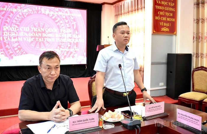 Đồng chí Đỗ Hùng Đức, Ủy viên Ban Chấp hành Đảng bộ tỉnh, Phó Chủ tịch UBND tỉnh phát biểu tại buổi làm việc.