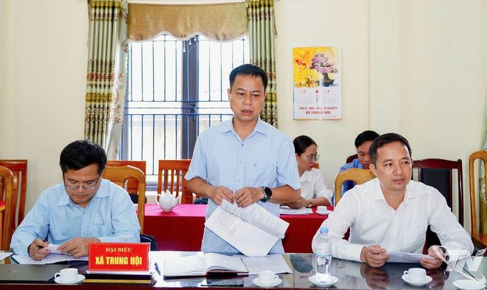 Đại biểu phát biểu tại buổi làm việc.