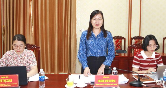 Đồng chí Trưởng đoàn công tác phát biểu tại buổi làm việc.