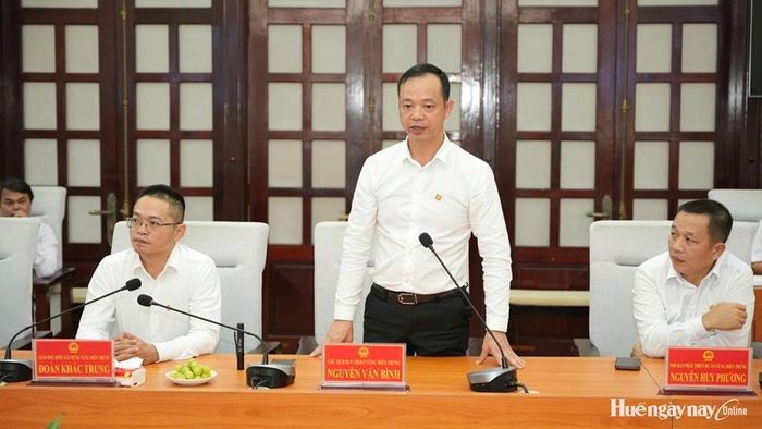Ông Nguyễn Văn Bình, Chủ tịch Sun Group Vùng Miền Trung phát biểu tại buổi làm việc.