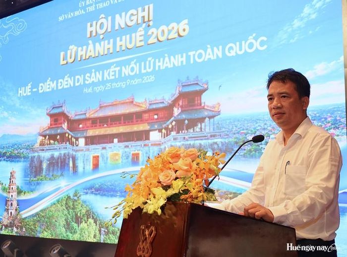 Phó Chủ tịch UBND thành phố Trần Hữu Thùy Giang phát biểu tại hội nghị.