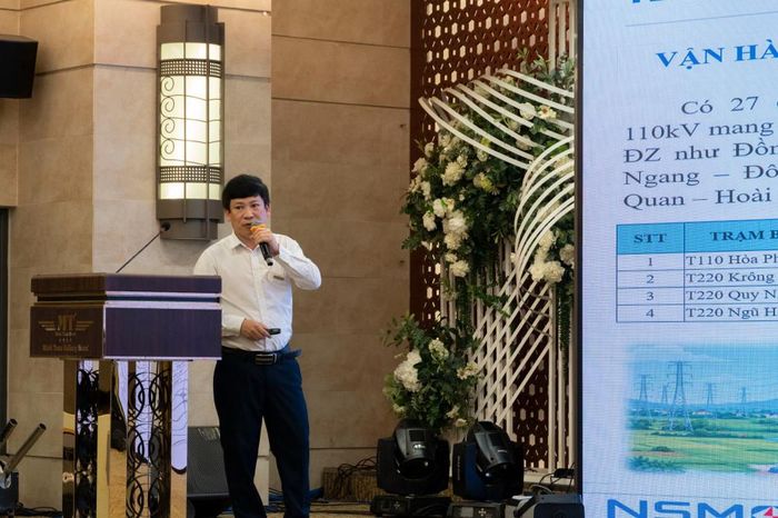 Ông Võ Minh Long - Thành viên Ban Điều hành, Trưởng phòng Phương thức CSO trình bày công tác vận hành 9 tháng đầu năm và kế hoạch 3 tháng cuối năm 2026.