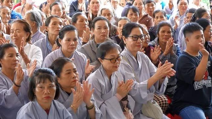 Phật tử tham dự