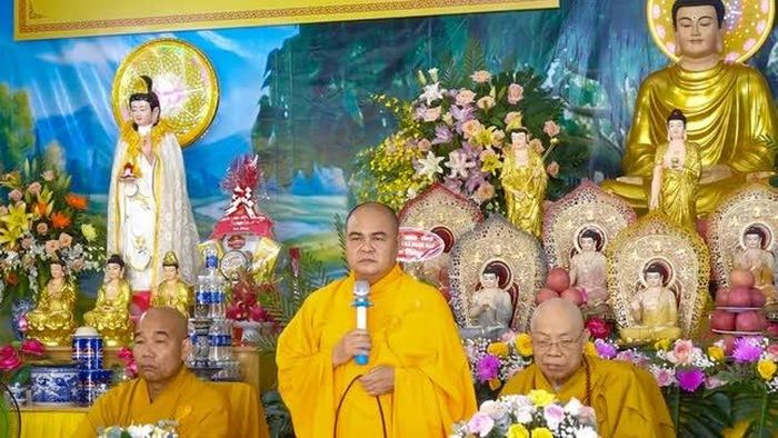 Thượng tọa Thích Nhuận Pháp huấn từ