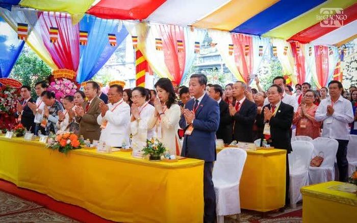 Đại biểu tham dự