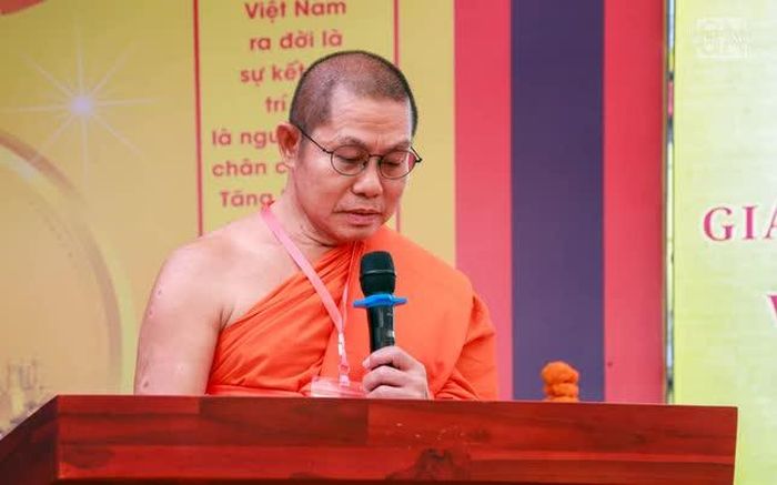 Thượng tọa Athipatay Naytryjit tán thán những thành tựu của Ban Điều phối và Hợp tác Phật giáo VN tại Lào