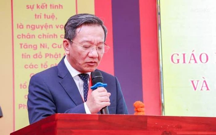 Đại sứ Nguyễn Minh Tâm phát biểu tại buổi lễ