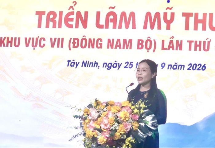 Phó giám đốc Sở Văn hóa, Thể thao và Du lịch Tây Ninh Lê Thị Hồng Kết phát biểu tại lễ khai mạc.