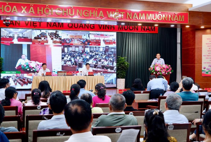 Quang cảnh hội nghị. Ảnh: Hoa Lê