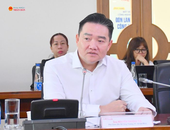 Phó Giám đốc Sở Công thương TP. Hồ Chí Minh Nguyễn Trường Thi trao đổi tại toạ đàm