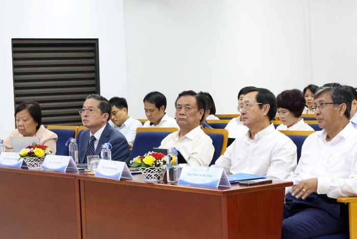Các đại biểu tham dự Hội thảo