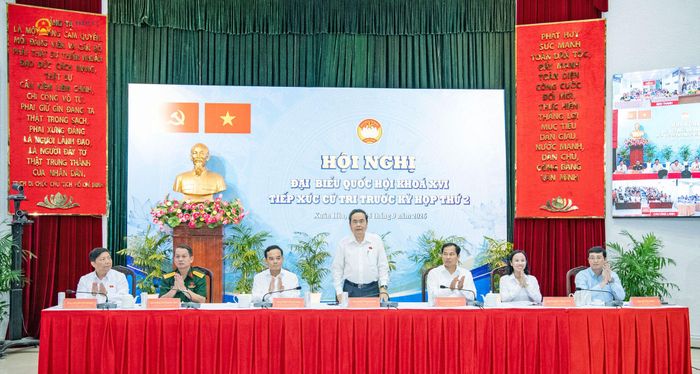 Chủ tịch Quốc hội Trần Thanh Mẫn và Đoàn ĐBQH thành phố Hồ Chí Minh tiếp xúc cử tri trước Kỳ họp thứ Hai, Quốc hội khóa XVI