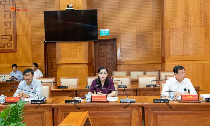 Các đại biểu dự hội nghị
