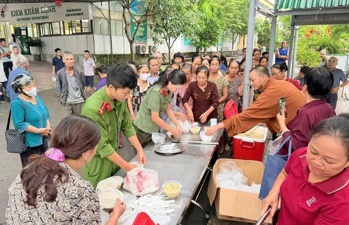 Các hoạt động thiện nguyện luôn được Công an xã phối hợp triển khai.