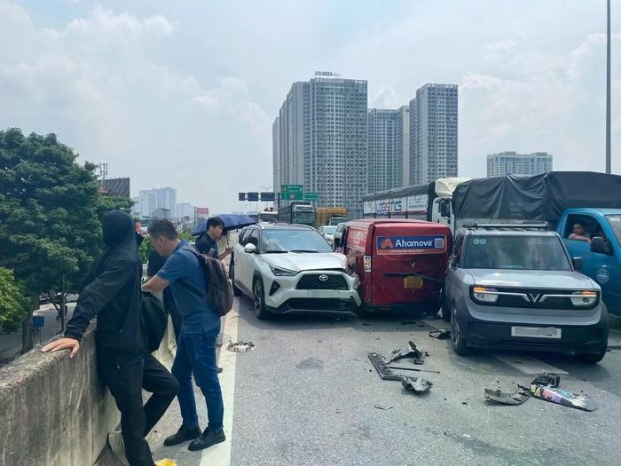 Vụ TNGT trên vành đai 3 Hà Nội xảy ra ngày 23/9.