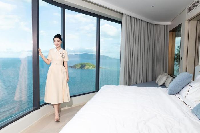Á hậu Lê Phương Khánh Như trong không gian căn hộ tại Libera Nha Trang