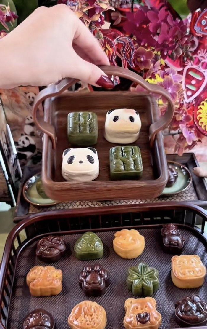 Bánh có hình dáng đa dạng, từ các con vật dễ thương...