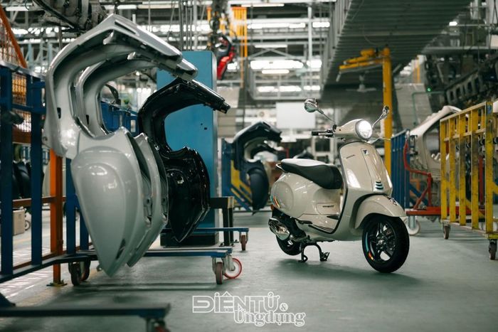 Vespa Primavera được sản xuất tại nhà máy Piaggio Việt Nam, một trong những trung tâm sản xuất và xuất khẩu chủ lực của Tập đoàn Piaggio