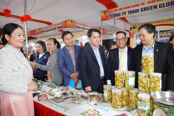 Gian hàng trưng bày sản phẩm tại Ngày hội sản phẩm Quảng Trị - Xuân Bính Ngọ 2026