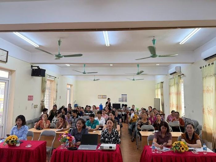 Quang cảnh Hội nghị tập huấn Kỹ thuật sản xuất nông nghiệp hữu cơ và sử dụng chế phẩm sinh học trong trồng trọt. Ảnh Minh Hiếu.