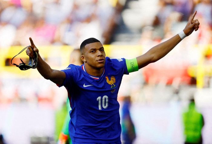 Mbappe muốn vô địch World Cup thêm lần nữa - Ảnh: Reuters