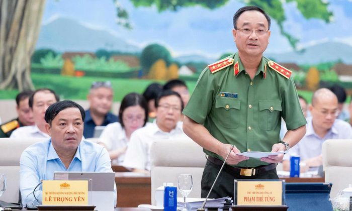 Thượng tướng Phạm Thế Tùng, Thứ trưởng Bộ Công an.