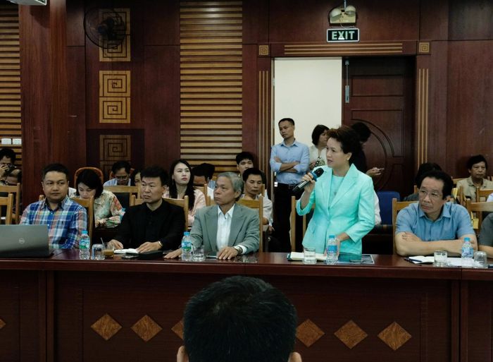 Bà Nguyễn Thị Hương Liên, Phó Chủ tịch Hiệp hội Doanh nghiệp Khoa học và Công nghệ Việt Nam phát biểu tại phiên đặt hàng. Ảnh: PV