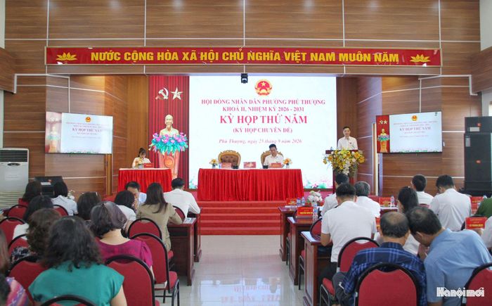 Quang cảnh kỳ họp. Ảnh: Cao Kỳ