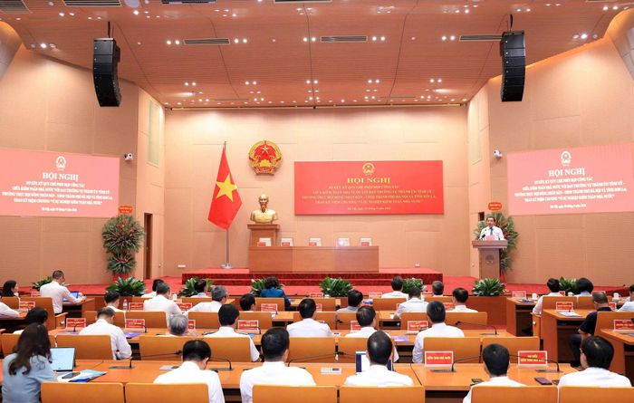 Bí thư Thành ủy Hà Nội Trần Đức Thắng phát biểu chỉ đạo tại hội nghị. Ảnh: Viết Thành