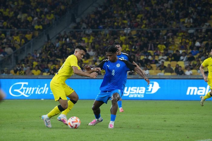  Paul Tabinas thuộc Dinamo Zagreb, còn Jefferson Tabinas đang khoác áo Selangor và vừa ghi bàn quyết định trước Melaka hôm 6/9. 