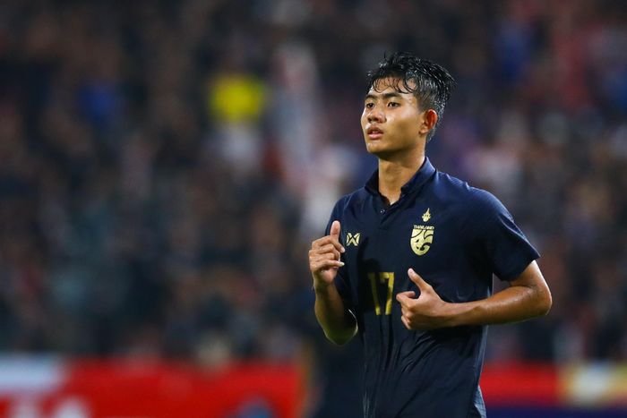  Suphanat ghi 2 bàn và có một kiến tạo sau 7 trận cho Omiya Ardija trước khi chấn thương khiến anh vắng mặt tại FIFA ASEAN Cup. 