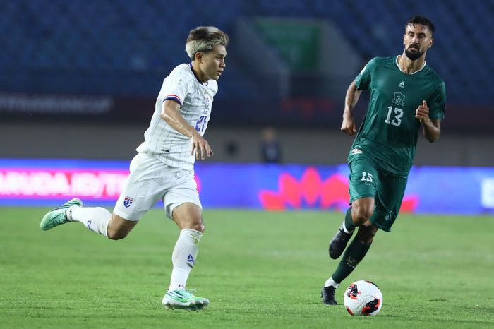  Thái Lan quá mạnh so với Pakistan. Ảnh: Minh Chiến. 