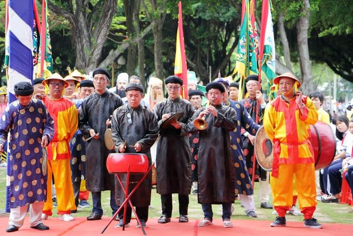 Nghi thức Đổ Kiểng - Chiêng - Trống - Khởi nhạc Ngũ âm tại Lễ khai mạc