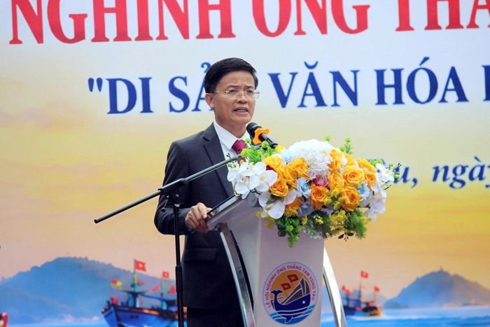 Ông Vũ Hồng Thuấn, Phó Bí thư Đảng ủy, Chủ tịch UBND phường Vũng Tàu phát biểu khai mạc