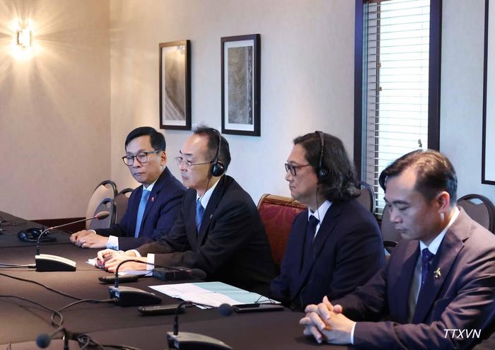 Ông Toshiyuki Onuma, Chủ tịch Hội đồng Tổ chức Hàng không dân dụng quốc tế (ICAO), phát biểu tại cuộc gặp Tổng Bí thư, Chủ tịch nước Tô Lâm. (Ảnh: Thống Nhất/TTXVN)