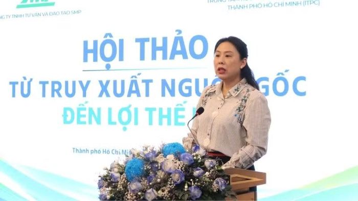 Bà Hồ Thị Quyên, Phó Giám đốc Trung tâm Xúc tiến Thương mại và Đầu tư Thành phố Hồ Chí Minh phát biểu tại hội thảo. (Ảnh: ITPC)