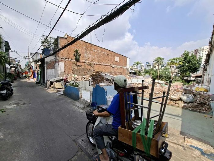Một đoạn dự án đang triển khai tại Rạch Xuyên Tâm. (Ảnh: QUANG QUÝ)