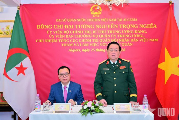  Đại tướng Nguyễn Trọng Nghĩa phát biểu. 